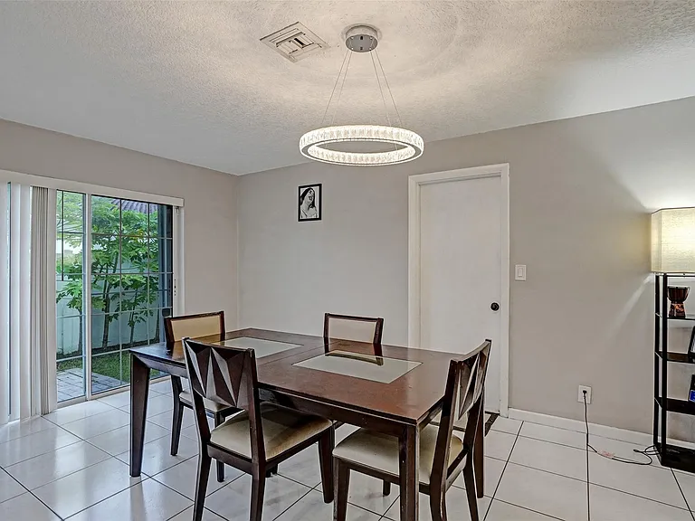 7008 NW 81st St — Photo 14