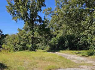 15 Collins St, Manning, SC 29102