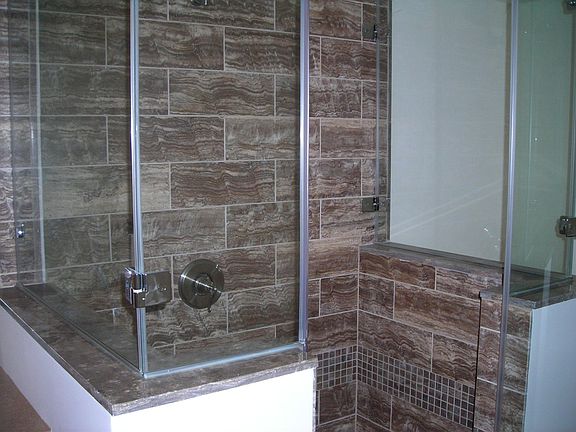 5th image of 1420 Bundy Dr #201