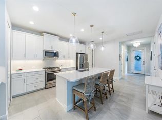 2409 Ariane Dr, Naples, FL 34112