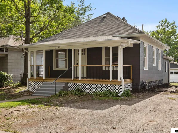 2139 S 8th St, Lincoln, NE 68502