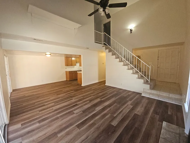 2109 Fleur De Lis Ct — Photo 6
