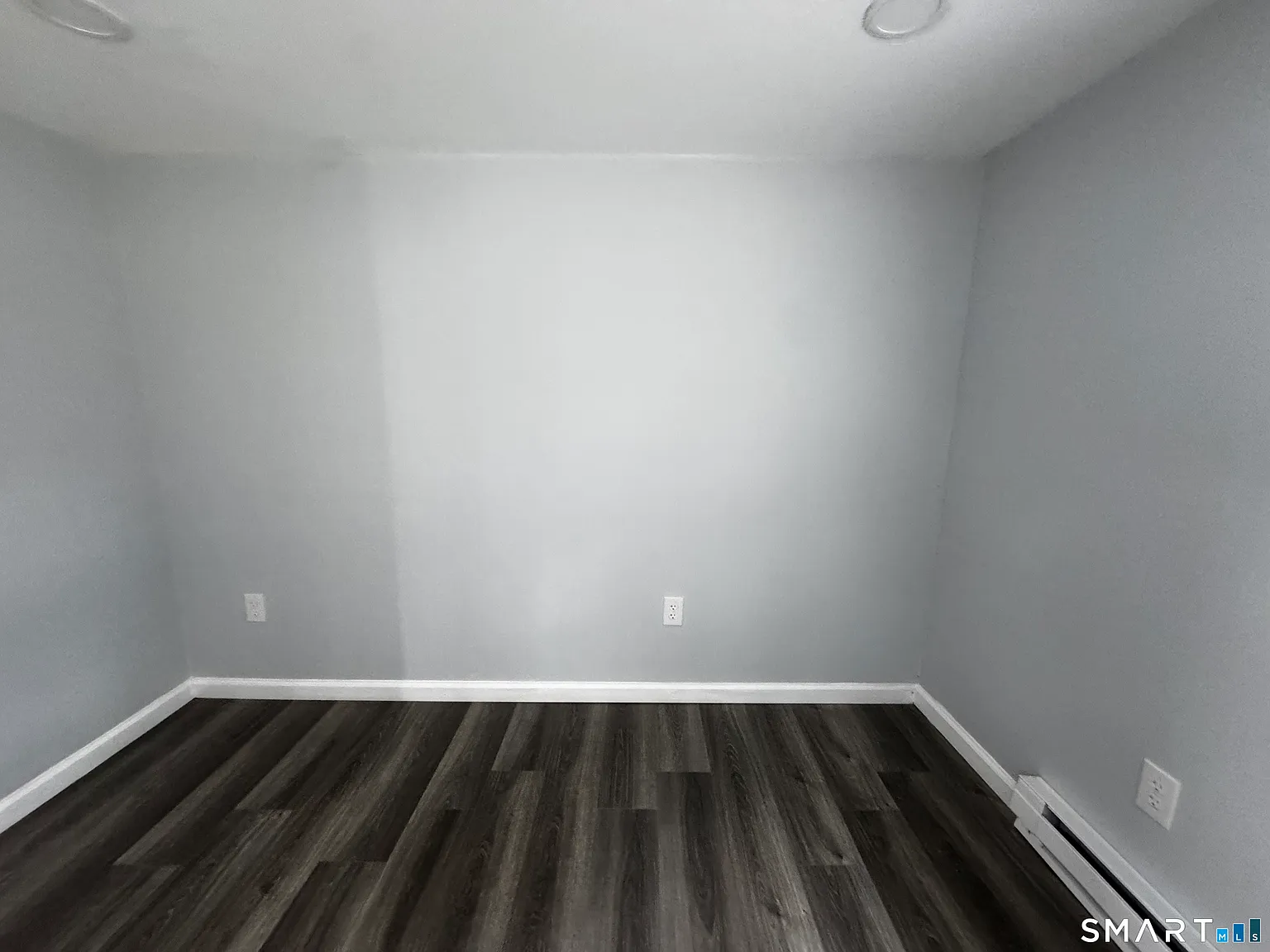 1 bed, 1.0 bath, 400 sqft, $2,000 — Photo 2