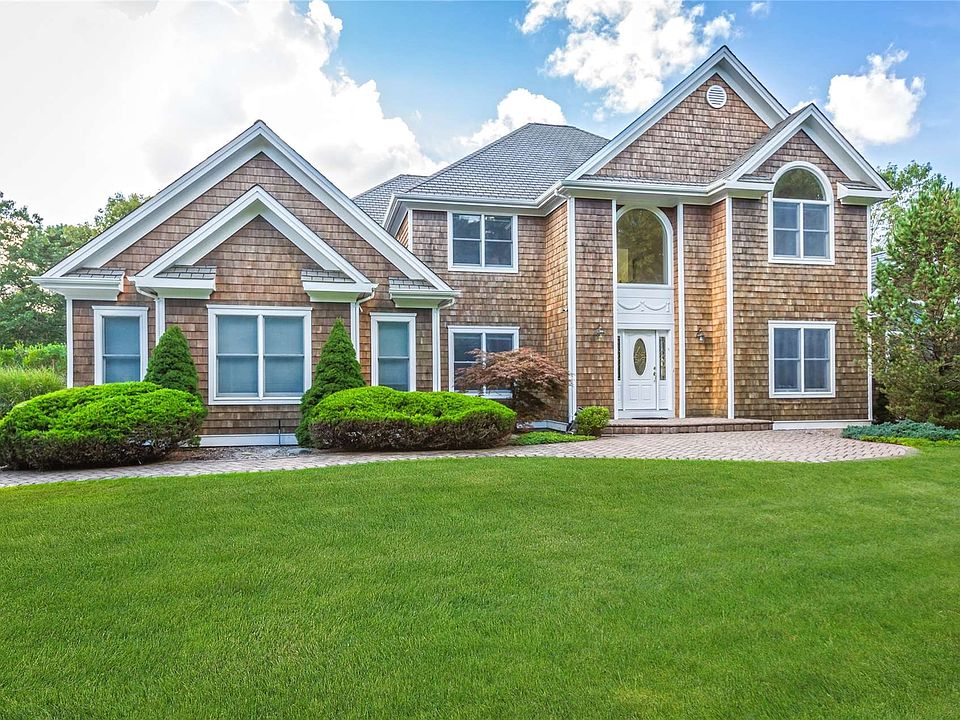 7 Corbett Drive, East Quogue, NY 11942 Zillow