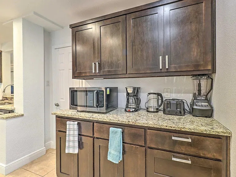 411 Ramble Ln — Photo 7