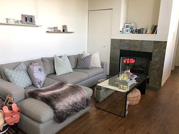 4th image of 758 N Larrabee St APT 835