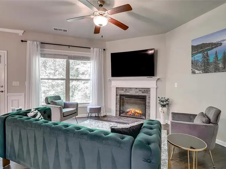 2525 Norwood Park Xing — Photo 5