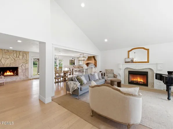 880 Stringtown Rd, Midway, UT 84049
