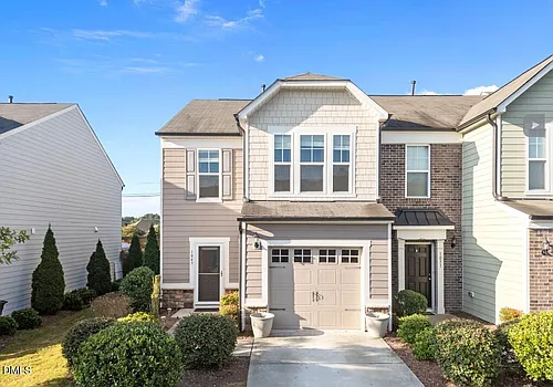 1049 Laceflower Dr Photo 1