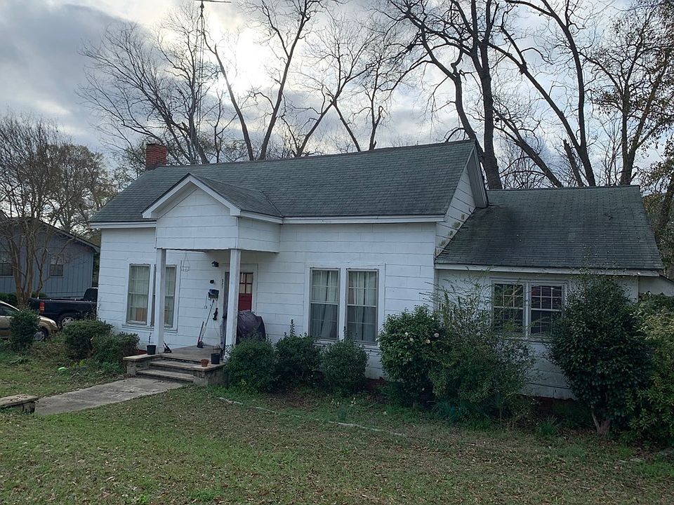 2nd image of 527 McLendon St