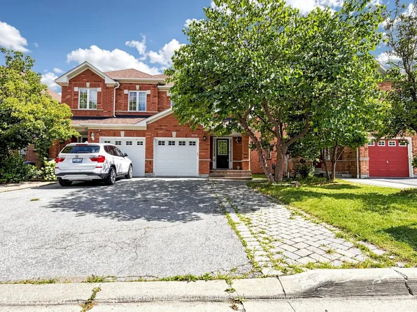 3328 Southwick St, Mississauga, ON L5M 7K9