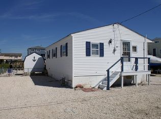 291 Heron Rd, Tuckerton, NJ 08087