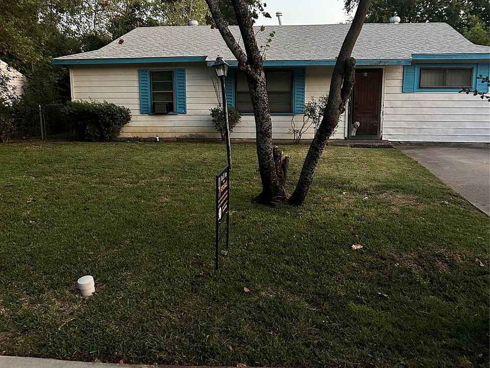 1st image of 3836 Basswood Dr