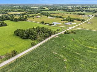 52 SE 208th St, Holt, MO 64048