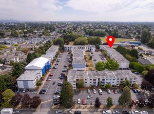 7240 Lindsay Rd #205, Richmond, BC V7C 2P5