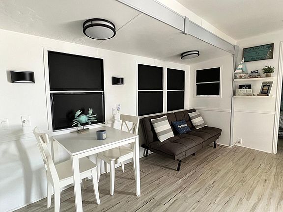 3rd image of 325 Calusa St #454