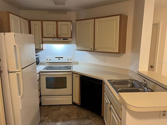 4th image of 2564 Grassy Point Dr Unit 104