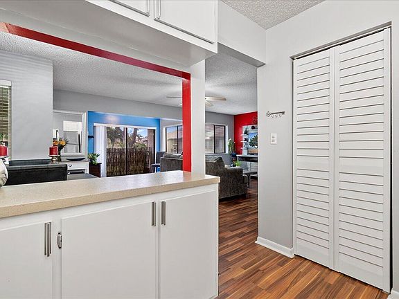 5th image of 526 Shady Pine Way #C-2