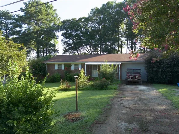 3660 Goodwin Rd, Austell, GA 30106
