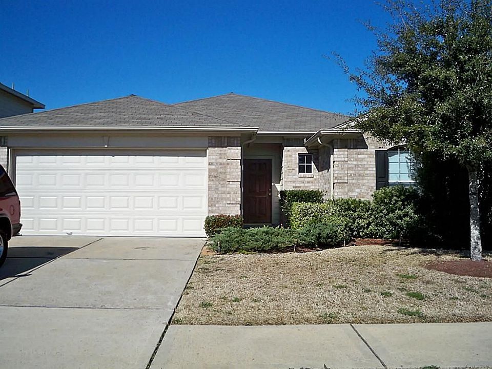 1st image of 19722 Greenside Hill Ln