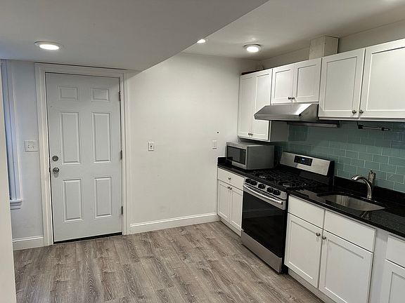 5th image of 17 George St