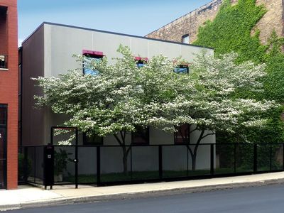 2210 W North Ave, Chicago, IL, 60647
