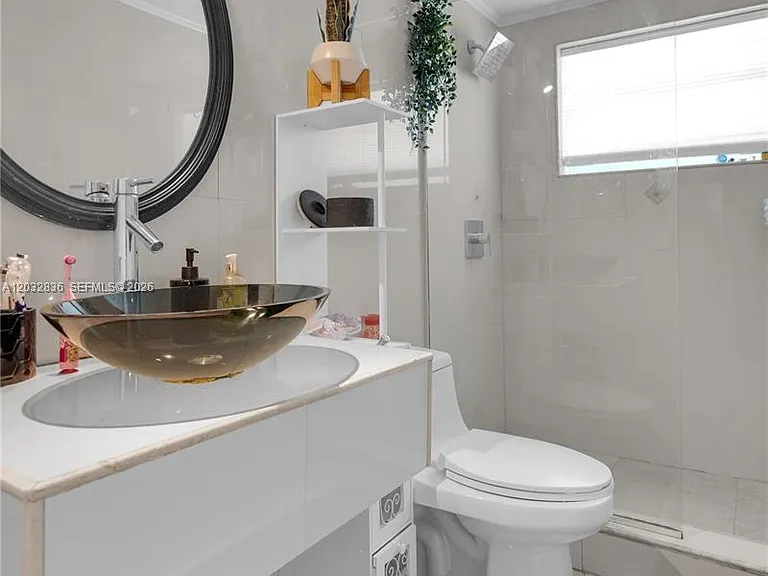 1450 NE 170th St #106 — Photo 13