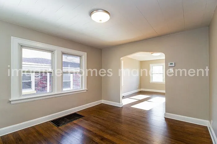3704 Brotherton Rd — Photo 6