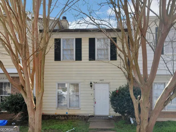 661 Browning Ln SE, Conyers, GA 30013