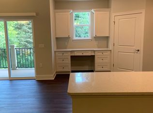 5664 Norway Spruce Dr #23, Utica, MI 48317