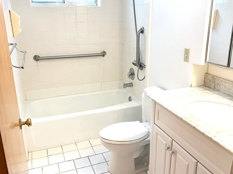 1177 E 500 N #B — Photo 16