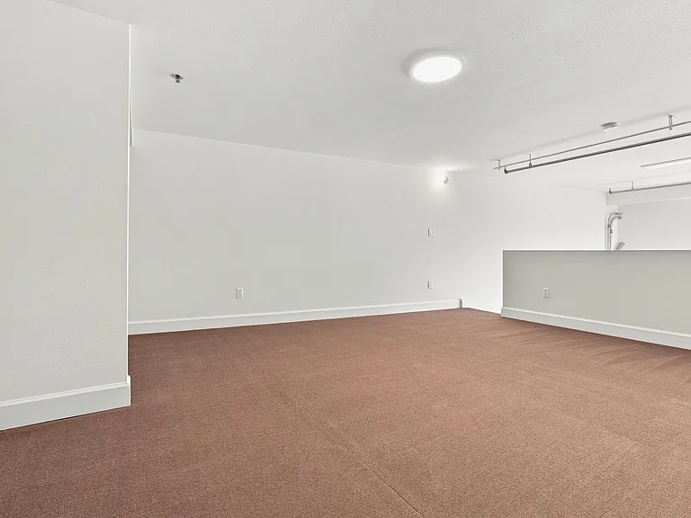 18 Bernice St #101 — Photo 13