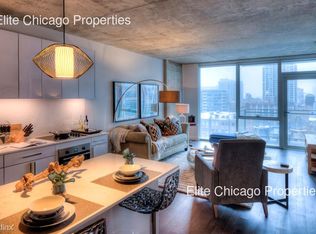 200 W Grand Ave APT 901, Chicago, IL 60654