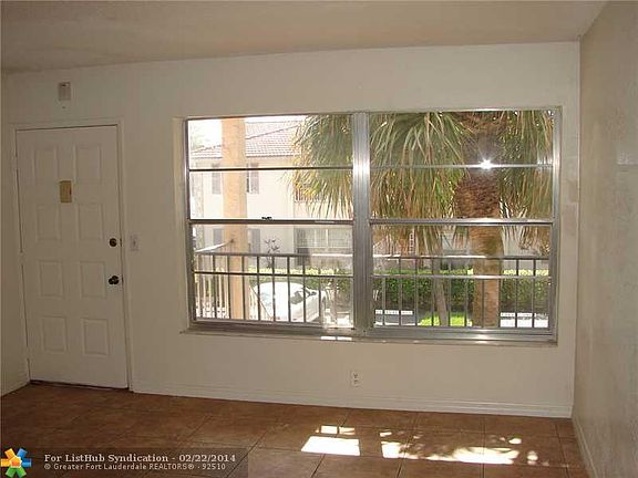 4th image of 3754 N University Dr #F-8
