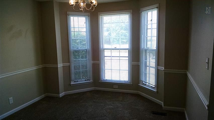 1st image of 3330 Mallard Dr
