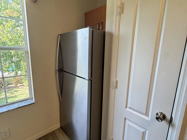 122 SW Peacock Blvd #12-202 — Photo 25