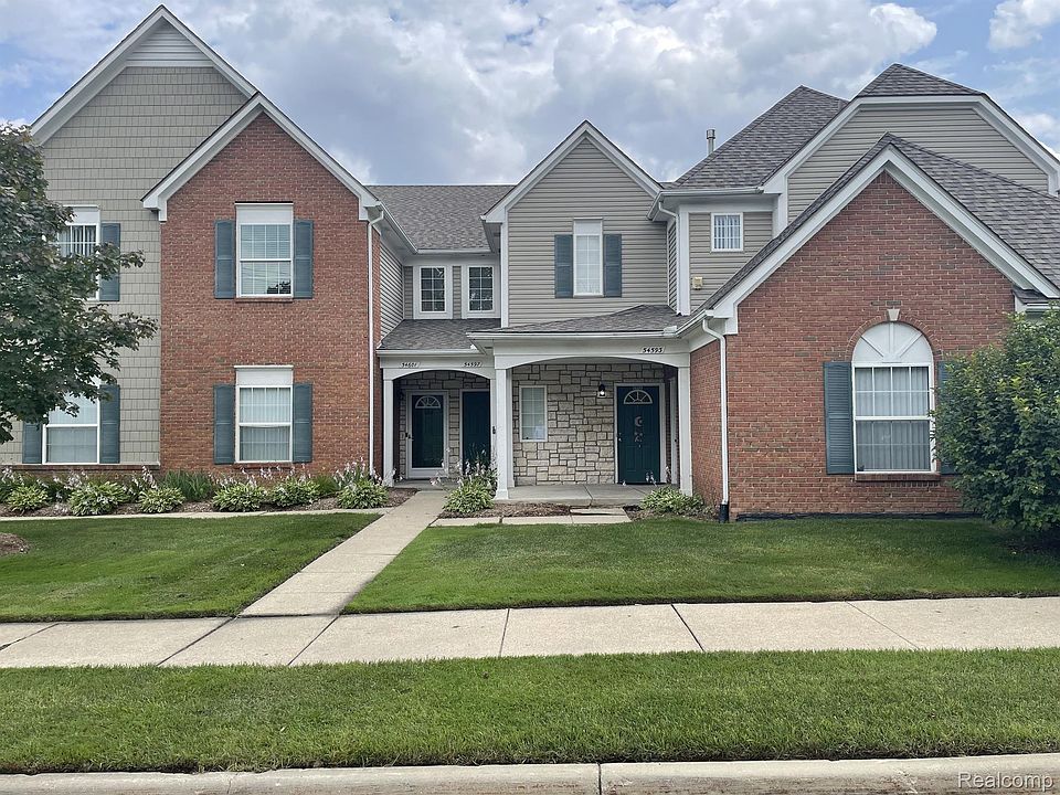 1st image of 54601 Monarch Dr