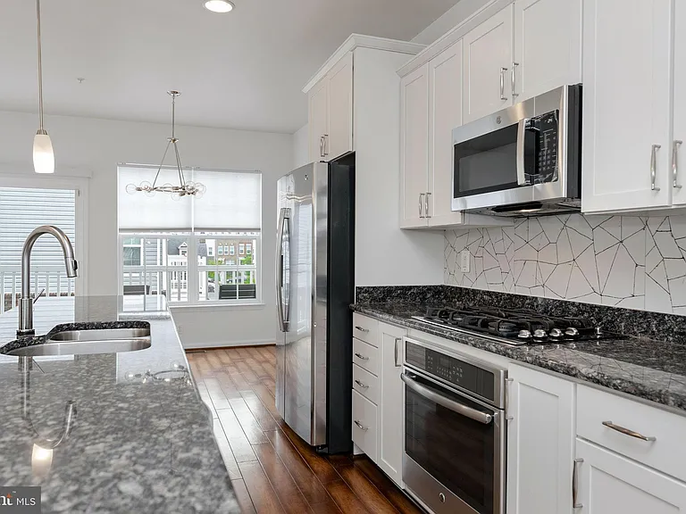 12504 Rustic Rock Ln — Photo 7