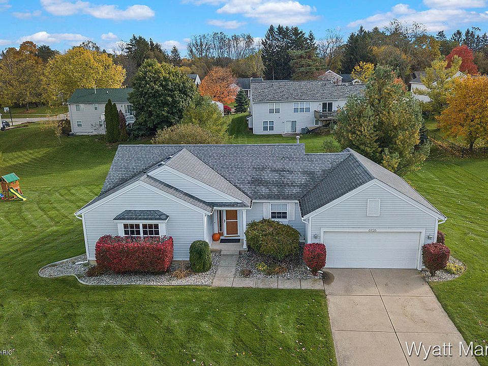 1st image of 6926 Scott Woods Ct NE