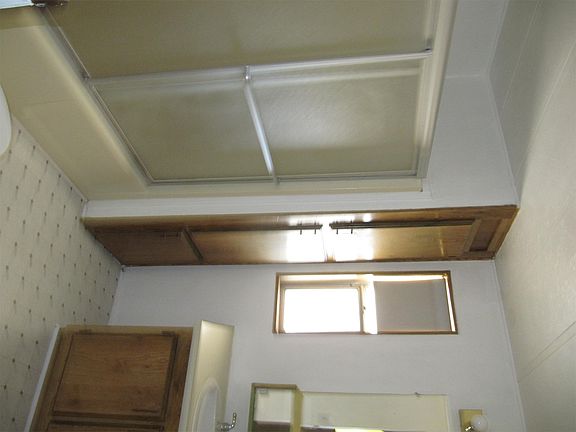 3rd image of 1790 Pearl Ln