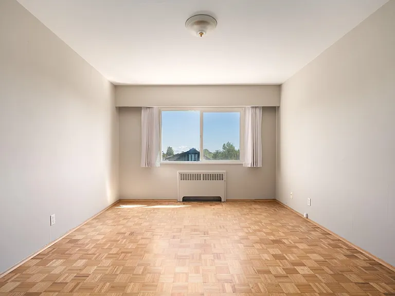 1970 W 41st Ave #303 — Photo 11