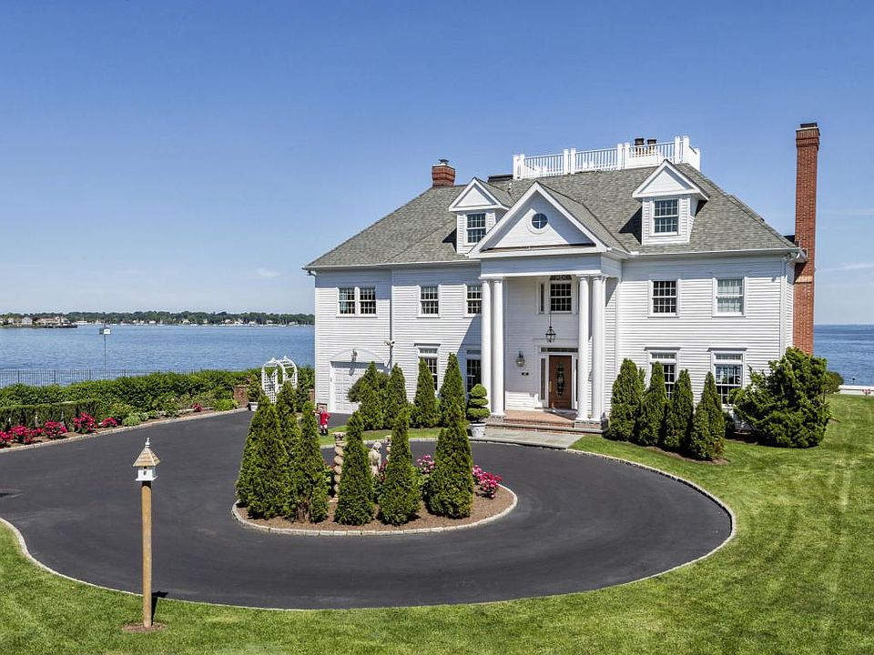 4 Indian Drive Old Greenwich, CT- Grand Waterfront Georgian with Private Association Beach