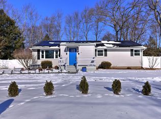 24 Forestview Dr, Wolcott, CT 06716
