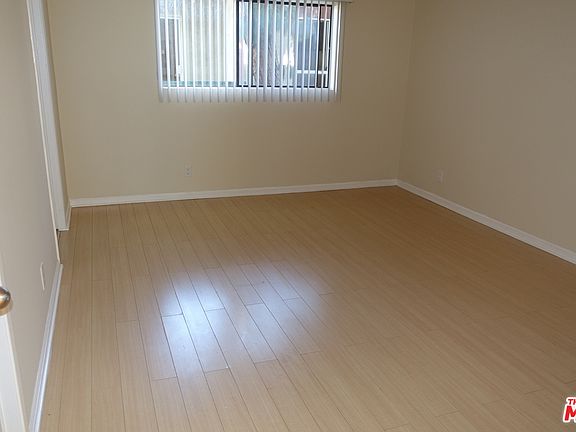 4th image of 1616 S Bundy Dr APT 2