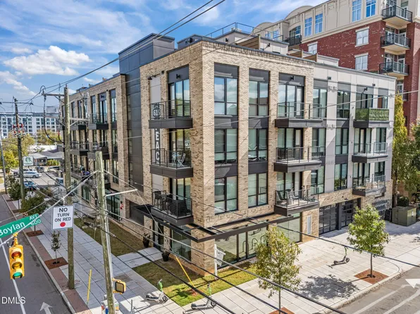 615 W Peace St #307, Raleigh, NC 27605