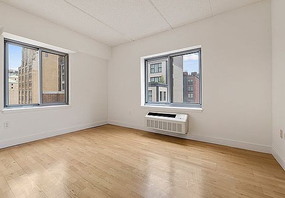 5th image of 63 Schermerhorn St APT 10C