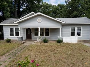 318 Ward St, Thomasville, NC 27360