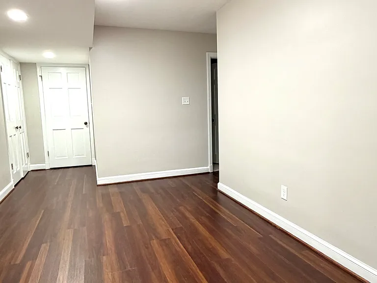 7641 Burford Dr — Photo 15