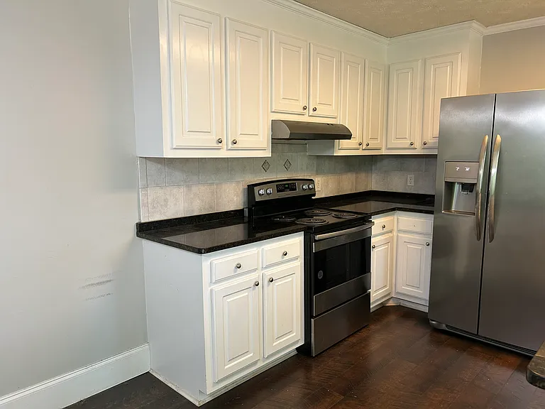149 Norwood Dr — Photo 4