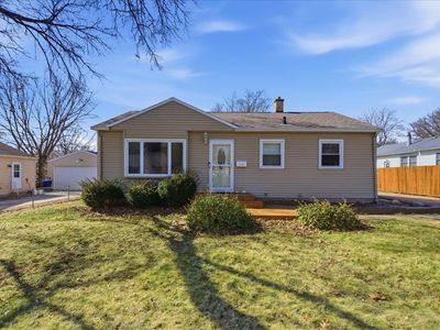 2109 Victory Dr, Cedar Falls, IA, 50613